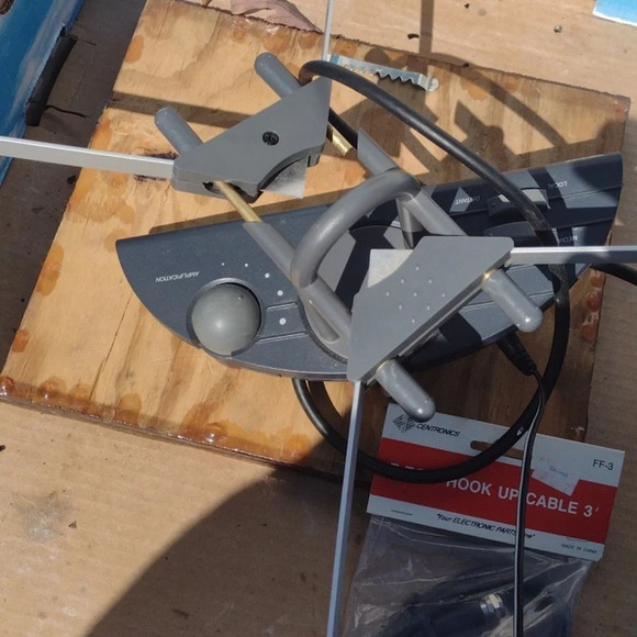 Terk TV Antenna - Picture 3 of 4